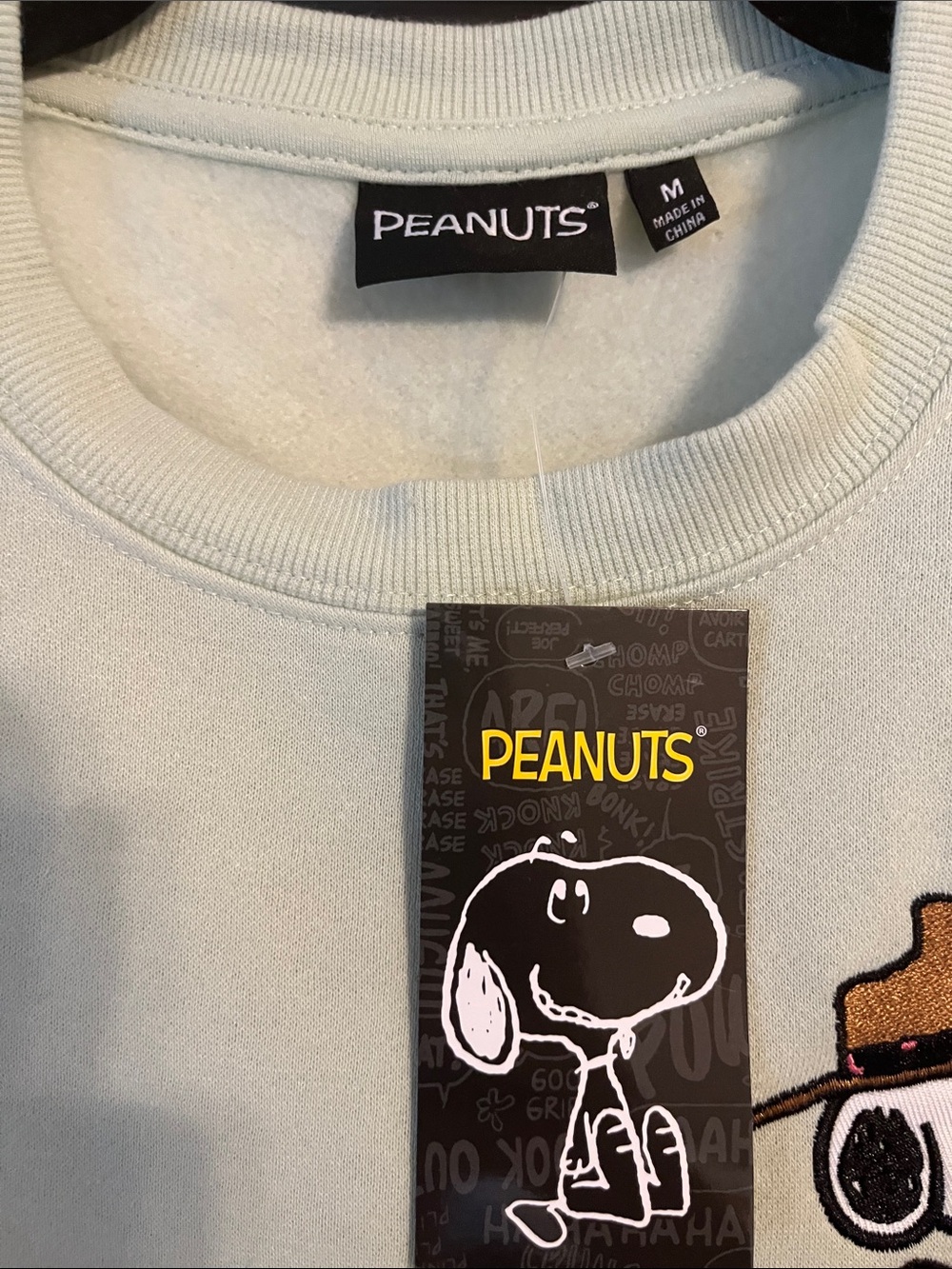 NWT Peanuts Mint Green Snoopy & Woodstock Embroidered Sweatshirt - Picture 4 of 6